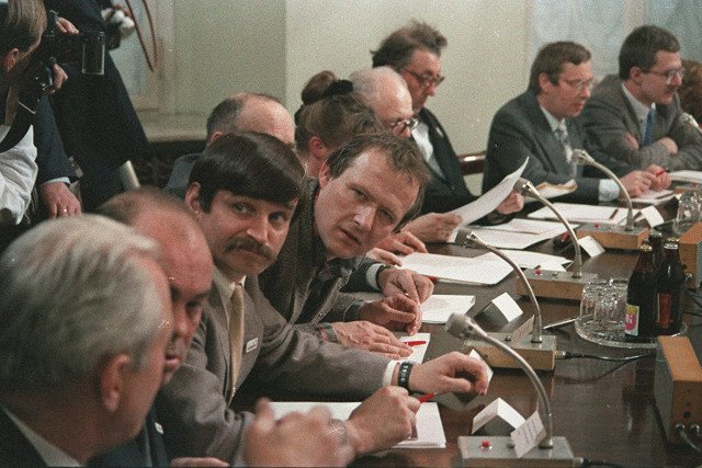 Jak zmienił się język polski po Okrągłym Stole?