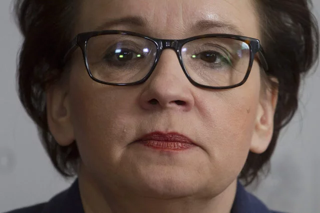 Już chyba tylko minister Zalewska wierzy, że uda się przeprowadzić reformę edukacji do końca tego roku szkolnego. Szans na to, że od września 2017 nie będzie gimnazjów jest coraz mniej.
