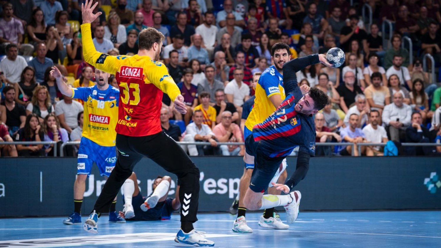 FC Barcelona dała lekcję mistrzów Polski. Nieudany rewanż naszego giganta za finał LM