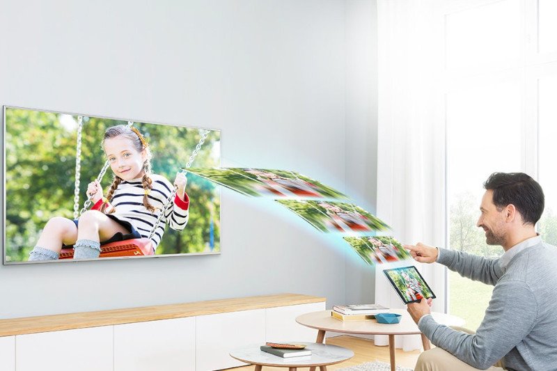 Telewizory wracają do łask, a Polacy kupują je coraz większe.