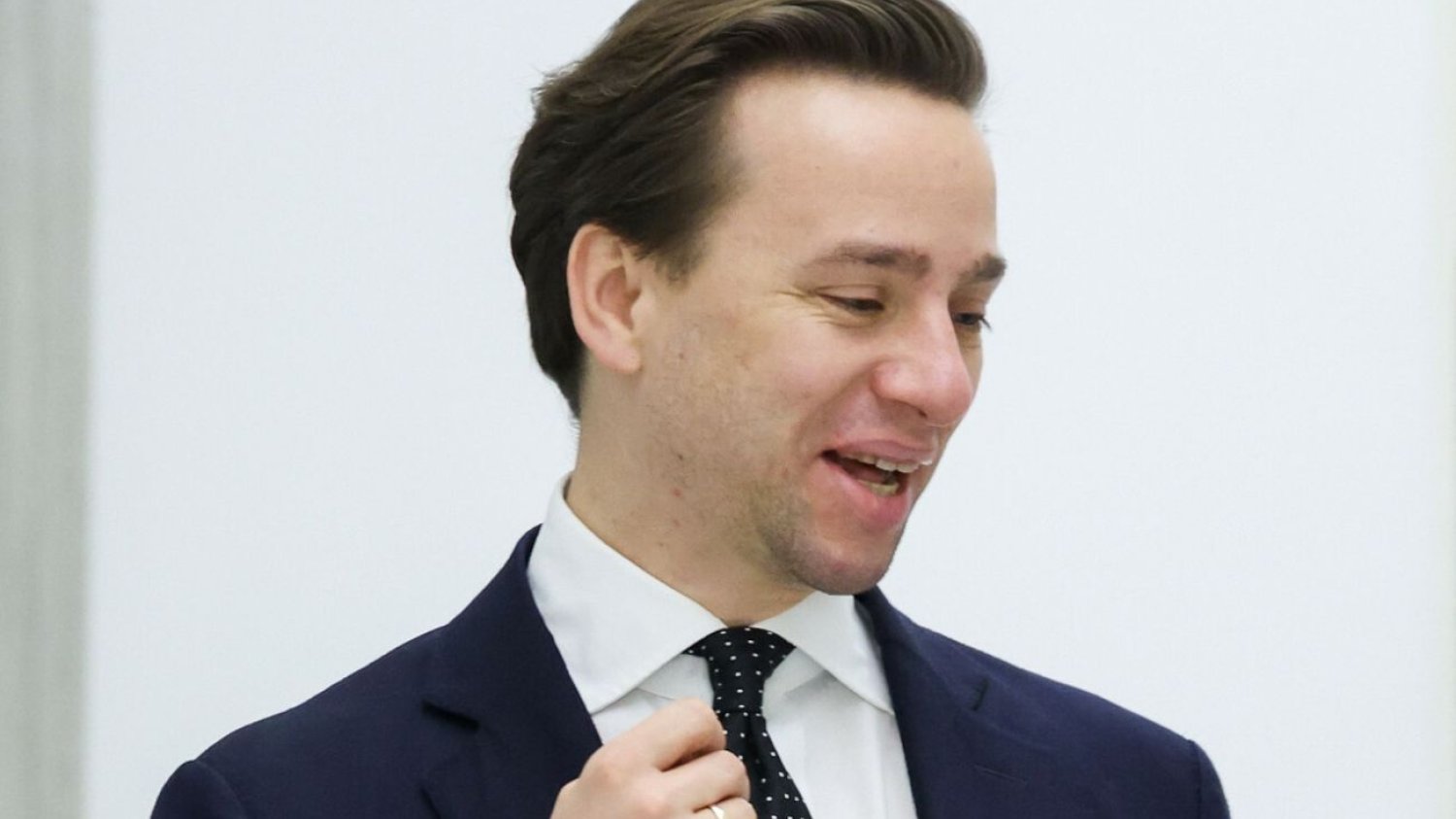 Zgorzelski określił imigrantów mianem "bydła". Do sprawy odniósł się Krzysztof Bosak. Wicemarszałek Sejmu o imigrantach: "bydło". Krzysztof Bosak skomentował sprawę.