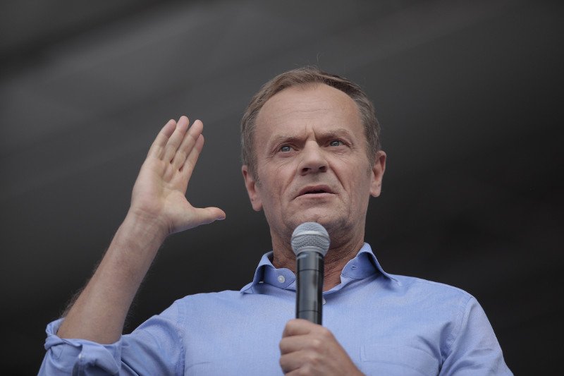 Donald Tusk przemówił w sobotę na Placu Konstytucji.