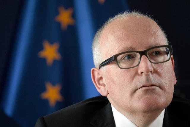 Wiceprzewodniczący TK bardzo krytyczny wobec Polski, stawia rządowi ultimatum.