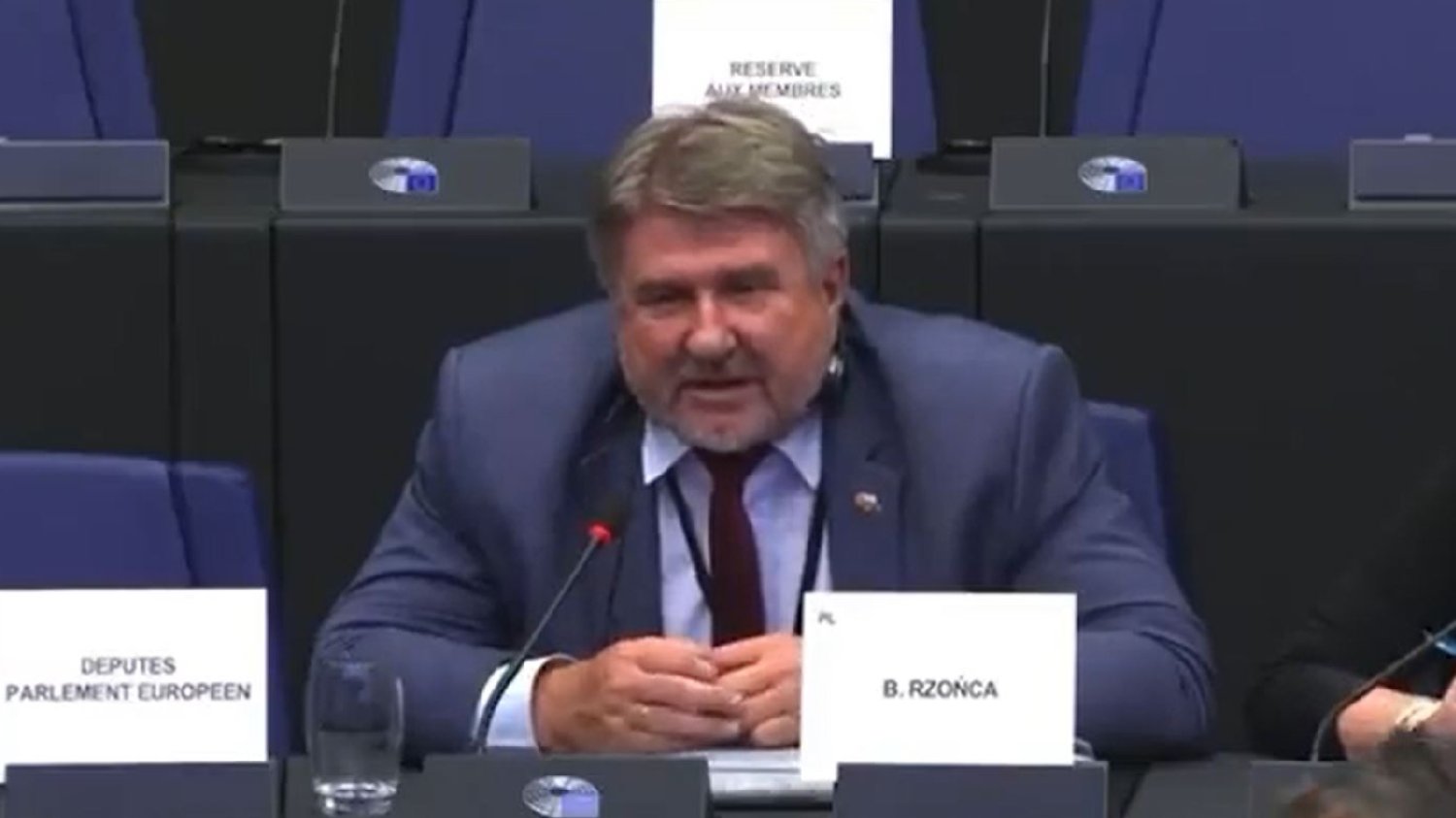 Europoseł PiS Bogdan Rzońca pyta, jak "wyjść" z KPO. "Jest taka możliwość"