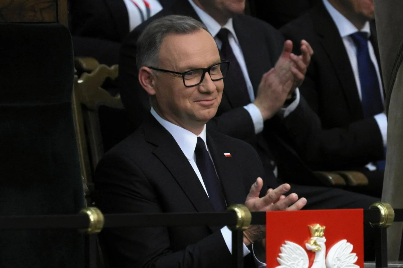Duda skomentował wpis uderzający w niego i Nawrockiego. Miało być śmiesznie Duda skomentował wpis uderzający w niego i Nawrockiego. Miało być śmiesznie...