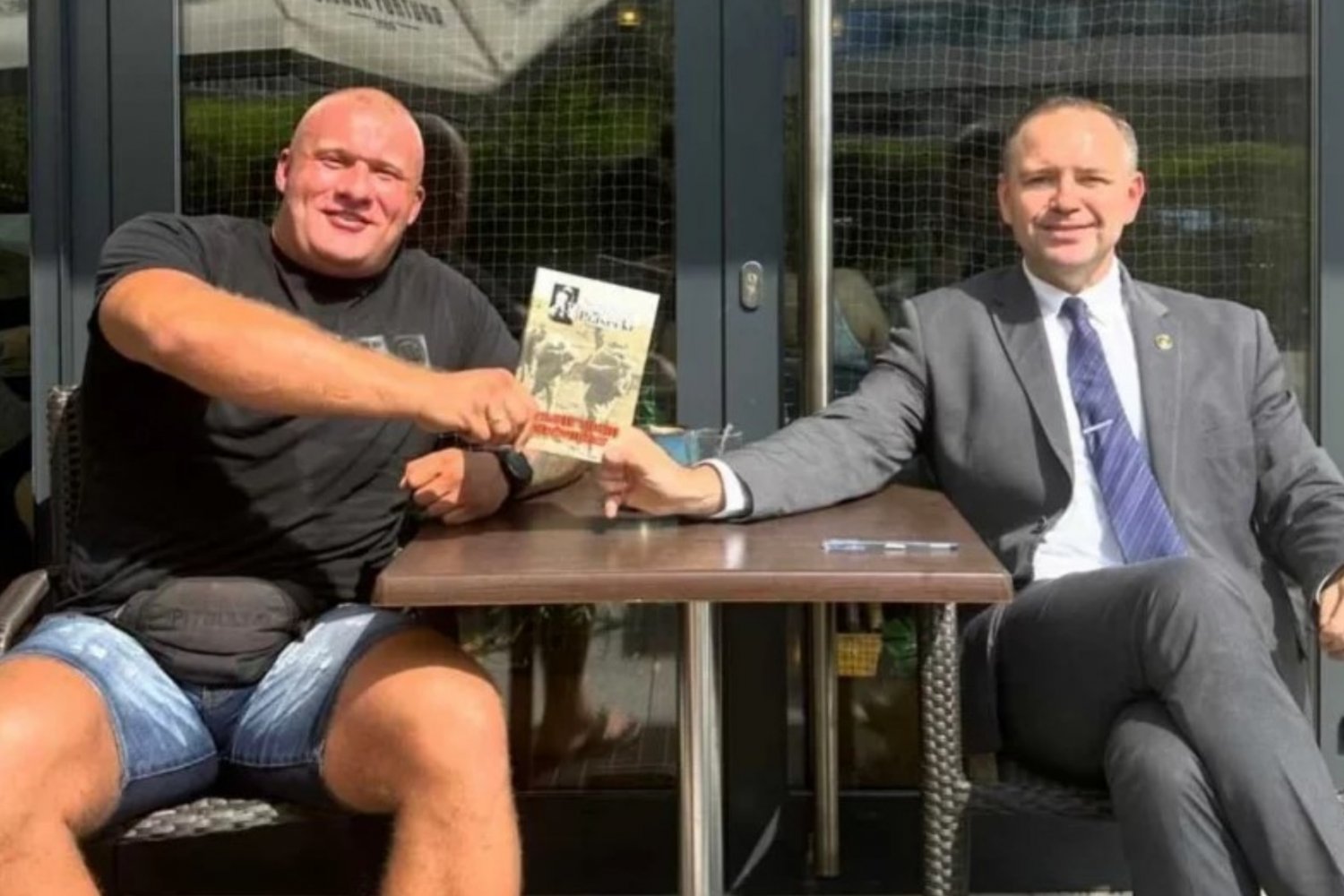 "Wielki Bu" komentuje nową rolę Nawrockiego. "Mam nadzieję kumplu"