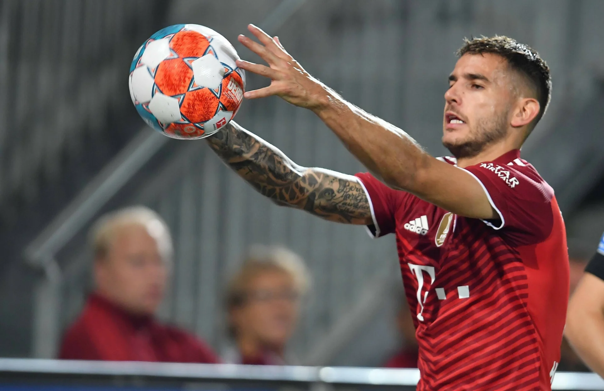 Lucas Hernandez złamał zakaz zbliżania się do żony i może pójść do więzienia...