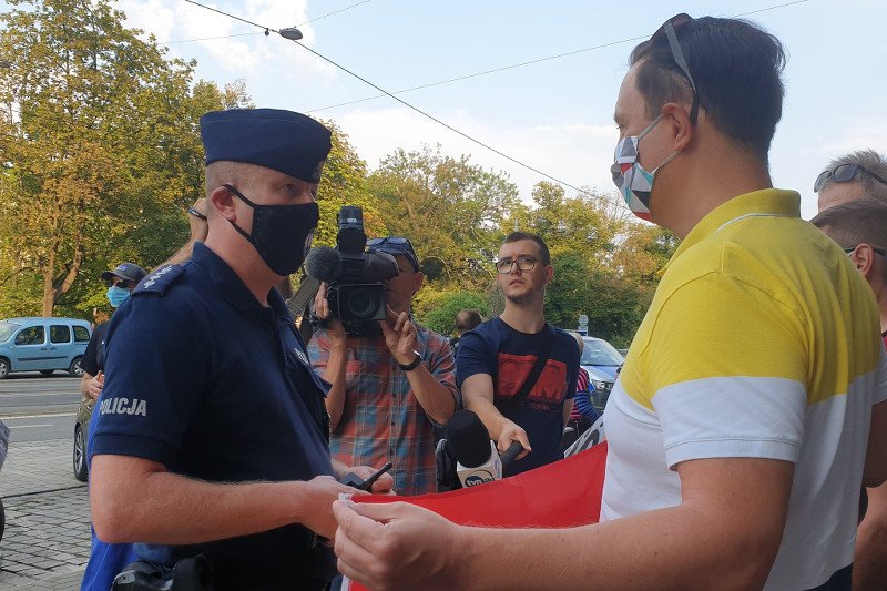 Wiceprezydent Wrocławia pojawił się na jednym z protestów solidarnościowych z osobami LGBT.