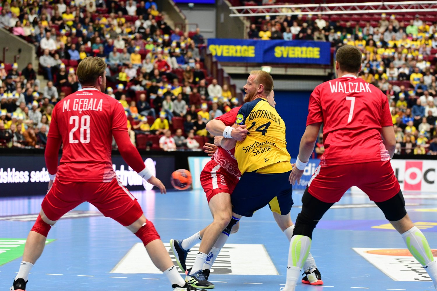 Polscy szczypiorniści zdecydowanie przegrali ze Szwedami w Malmoe towarzyską potyczkę