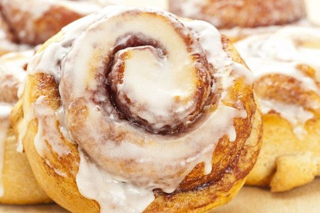 Afery drożdżówkowej ciąg dalszy. Uczniowie za niezdrowe jedzenie dostają minusy i muszą zostawać po lekcjach by je anulować