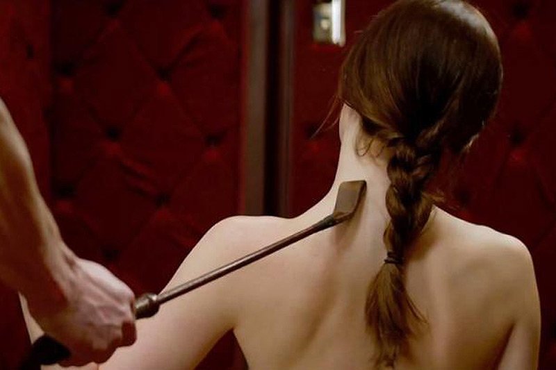 Seks z elementami  BDSM opisywany w książce "50 twarzy Greya" i przedstawiony w filmie pod tym samym tytułem w rzeczywistości uprawia niewielu kochanków. Kim oni są i dlaczego to robią?