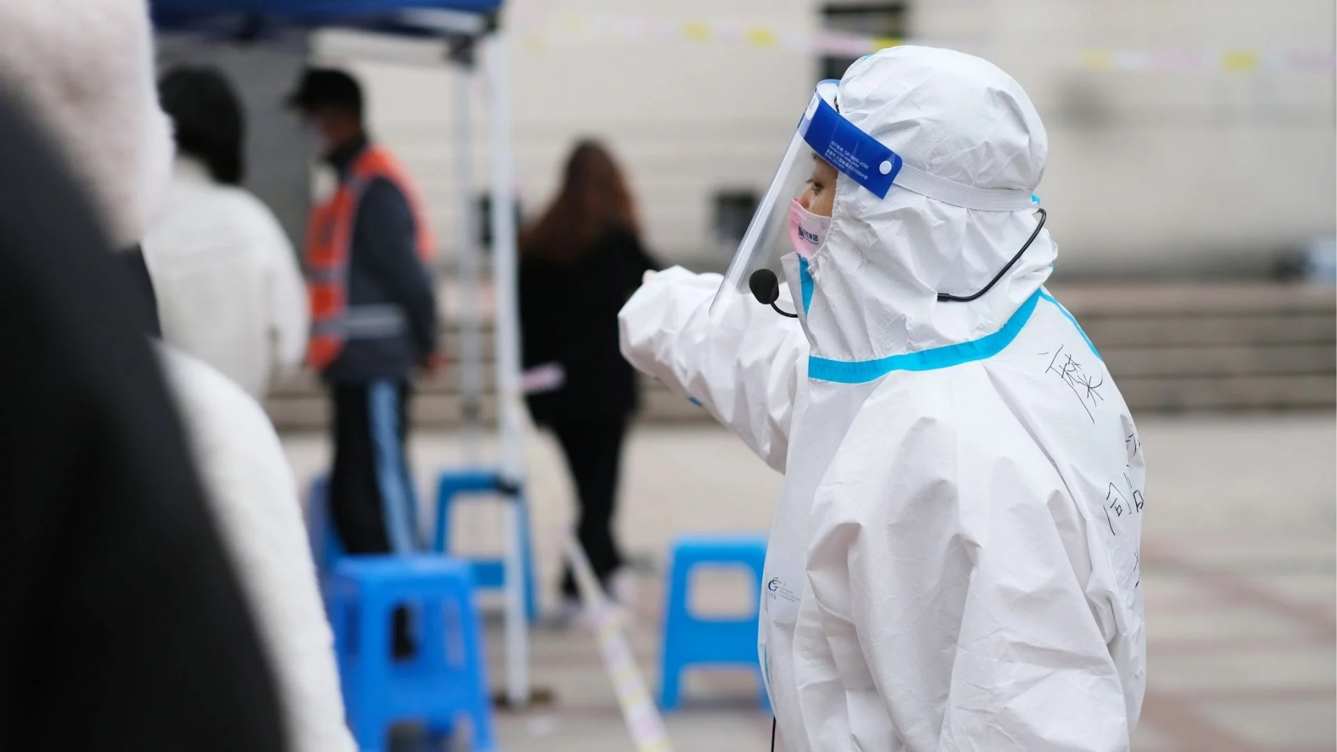 Wirus Nipah atakuje i nie ma na niego lekarstwa. Kontrole jak z czasów COVID-19