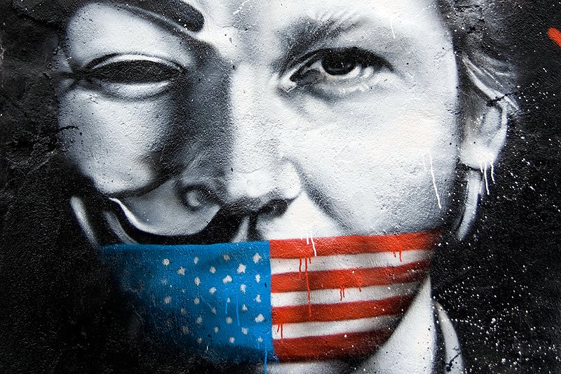 Julian Assange naprawdę jest światowym dysydentem?