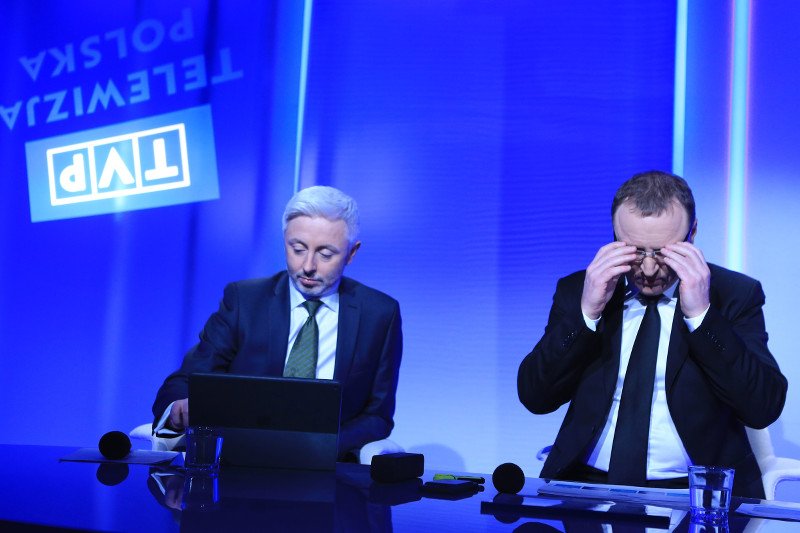 Jacek Kurski, prezes TVP podczas podsumowania w 2016 roku.– Jeżeli telewizja publiczna ma przetrwać, to wsparcie finansowe z prawdziwego zdarzenia musi nastąpić w ciągu najbliższych kilku tygodni – narzekał.
