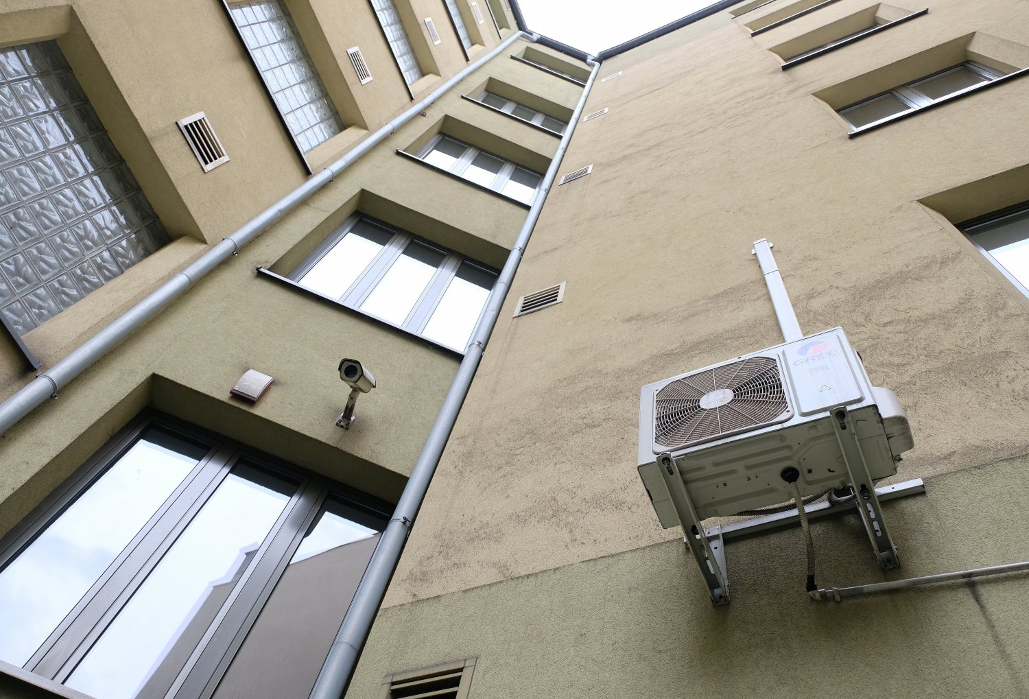 Można dostać choćby 11 tys. zł dofinansowania na klimatyzację. Jest jeden główny warunek