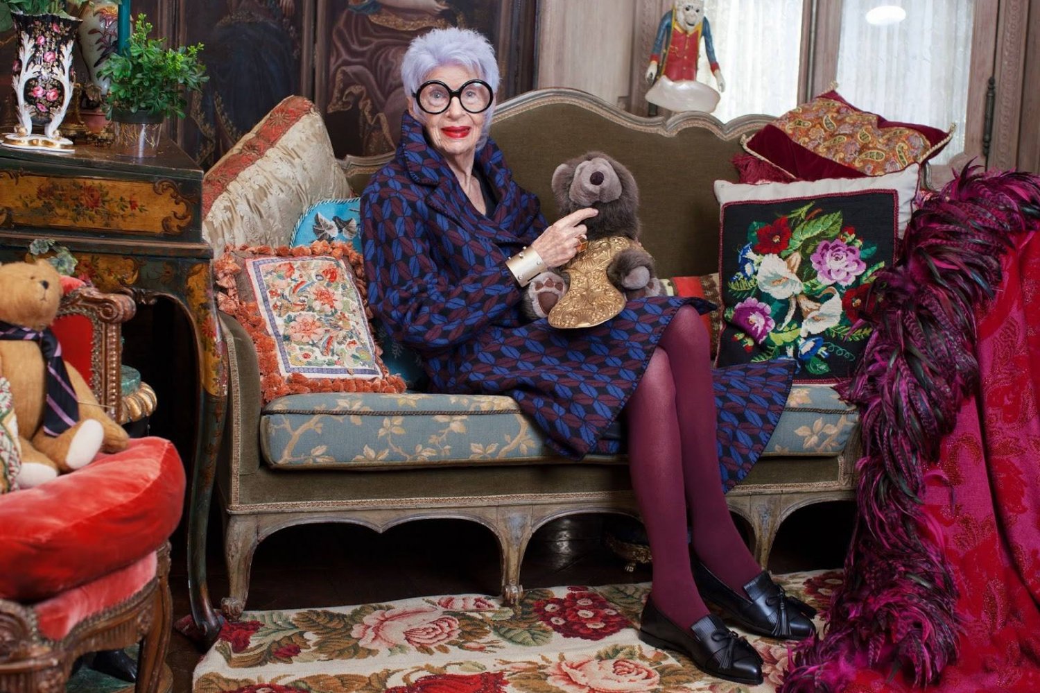 Iris Apfel sfotografował dla & Other Stories założyciel Advanced Style, Ari Seth Cohen.