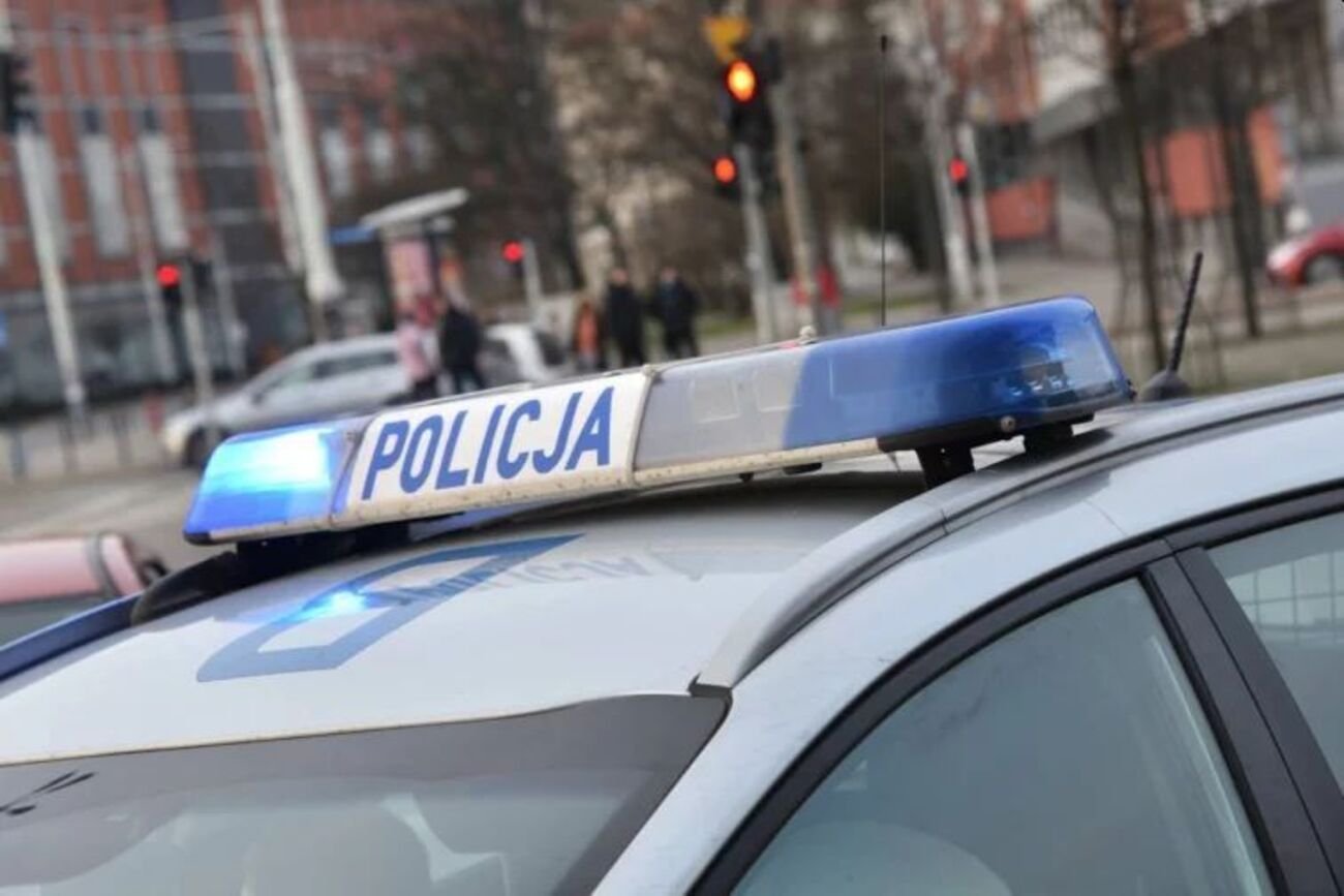 71-latka zginęła pod kołami własnego auta.