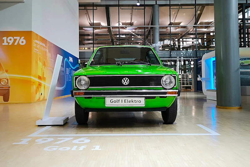 Początek: pierwszy e-Golf, opracowany 42 lata temu. Powstało 20 egz. tego wynalazku