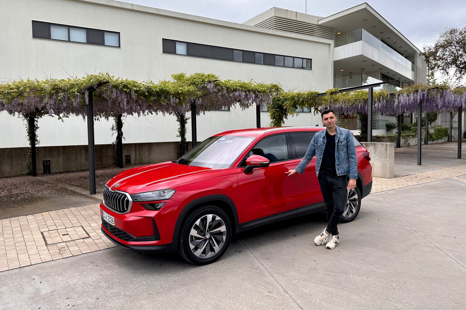 Nowa Skoda Kodiaq to dopracowany SUV z ciekawą listą napędów w ofercie.