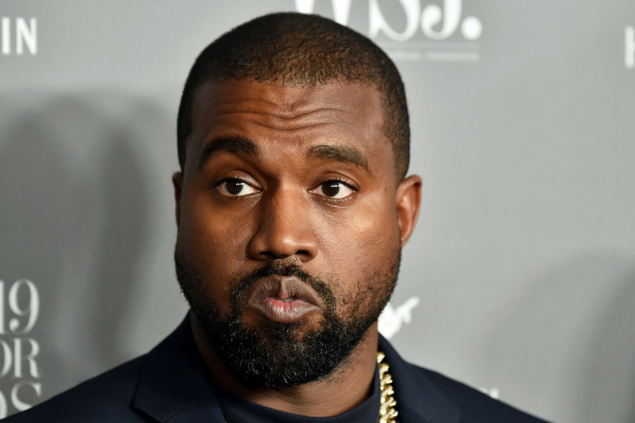 Kanye West – Donda.