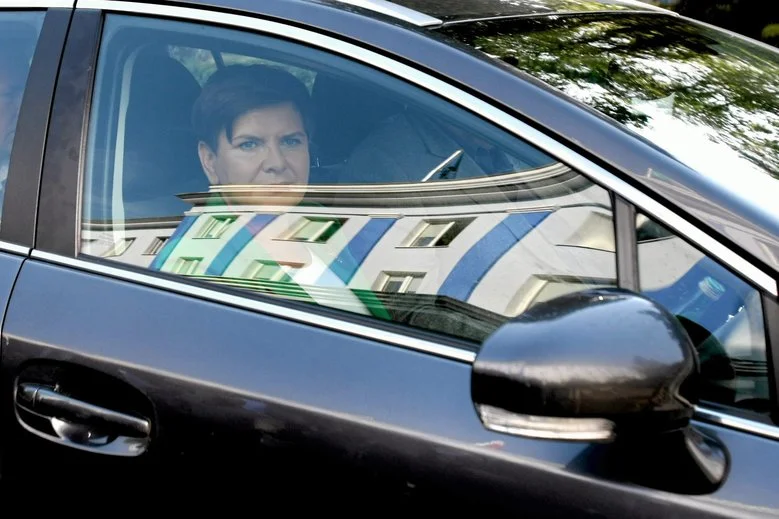 Nie znanym nawet prędkości, z jaką jechała limuzyna Beaty Szydło w momencie wypadku.