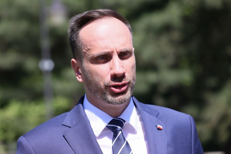 Janusz Kowalski do von der Leyen: "Przynosisz wstyd Unii Europejskiej"