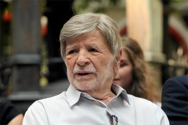 Profesor Szewach Weiss dementuje doniesienia "Jerusalem Post" – zapewnia, że nie użył słów o tym, iż "rząd RP mordował Żydów".