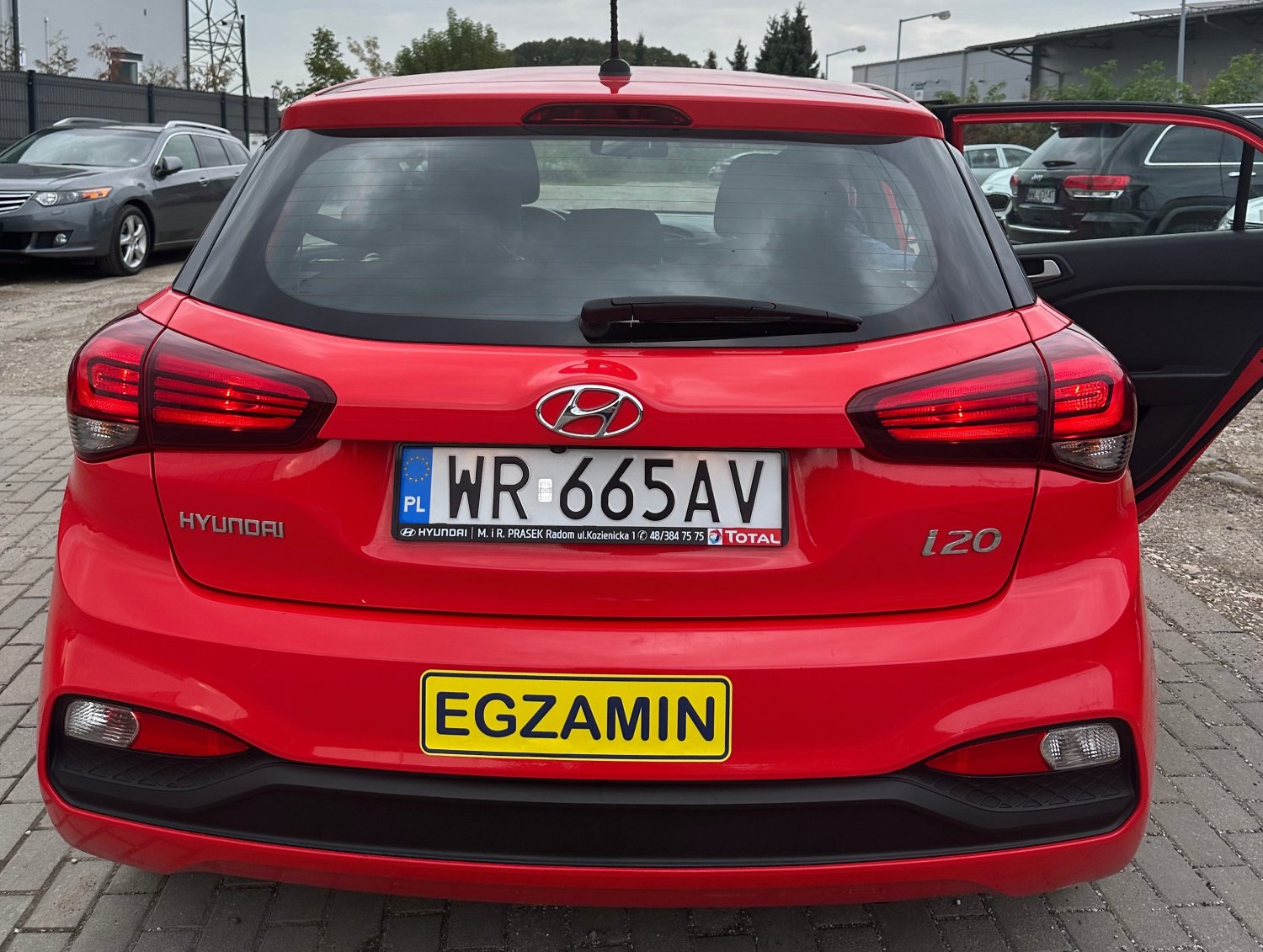 Egzaminacyjny Huyndai i20 z WORD w Warszawie. Kurs redukujący na punkty karne