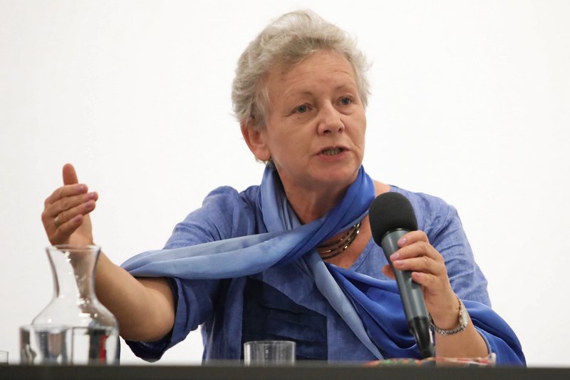 Prof. Monika Płatek mówi, że sprawa mandatu Roberta Biedronia do Parlamentu Europejskiego nie jest kwestią osobistą.