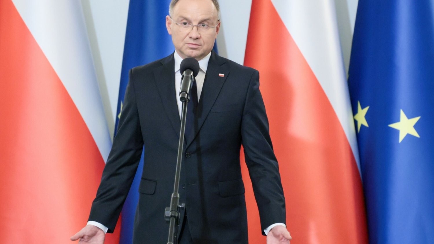 Polacy ocenili prezydenturę Andrzeja Dudy.