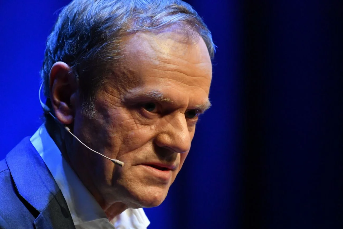 Donald Tusk komentuje obecną sytuację Polski na Twitterze.
