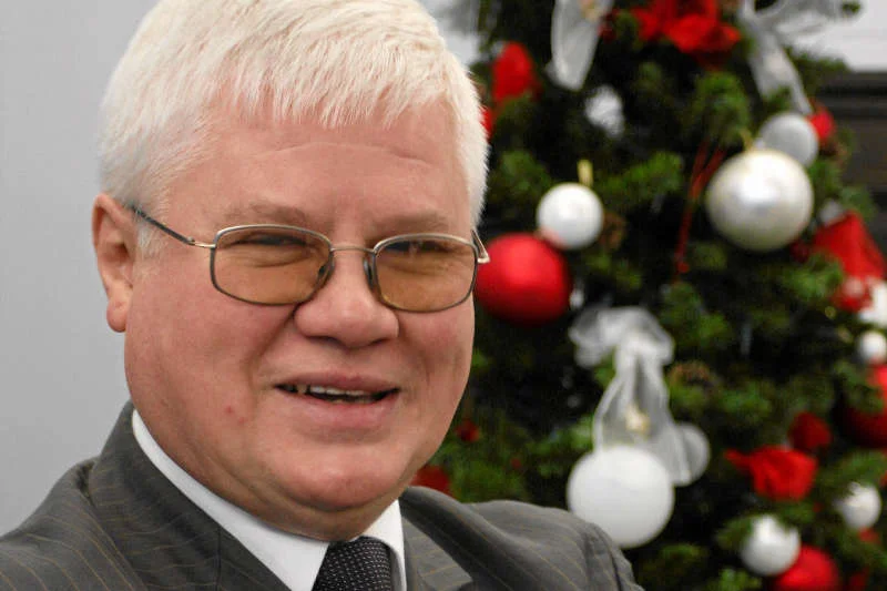 Jerzy Hausner i pewien minister zjedli kolację z drogimi winami, a zapłacił znany biznesmen. Hausner przestał wtedy towarzysko spotykać się z ministrem