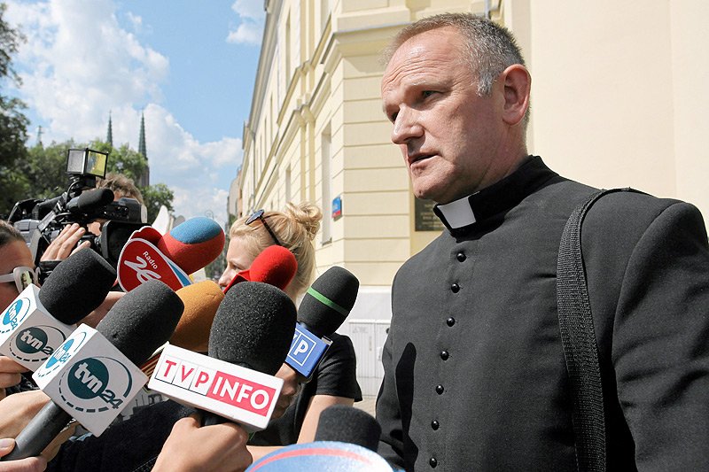 Ks. Wojciech Lemański skomentował tzw. "taśmy Sowy", czyli nagrania z posłuchów założonych ks. Kazimierzowi Sowie.