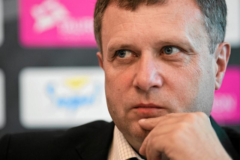 Prokuratura umorzyła śledztwo przeciwko prezydentowi Sopotu Jackowi Karnowskiemu.