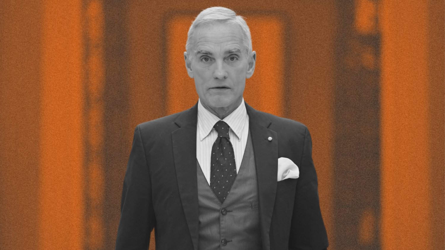Jan Maria Jackowski komentuje drugą turę wyborów prezydenckich, w której Polacy zdecydują, czy nowym prezydentem będzie Rafał Trzaskowski czy Karol Nawrocki. Jan Maria Jackowski idący korytarzem parlamentu.