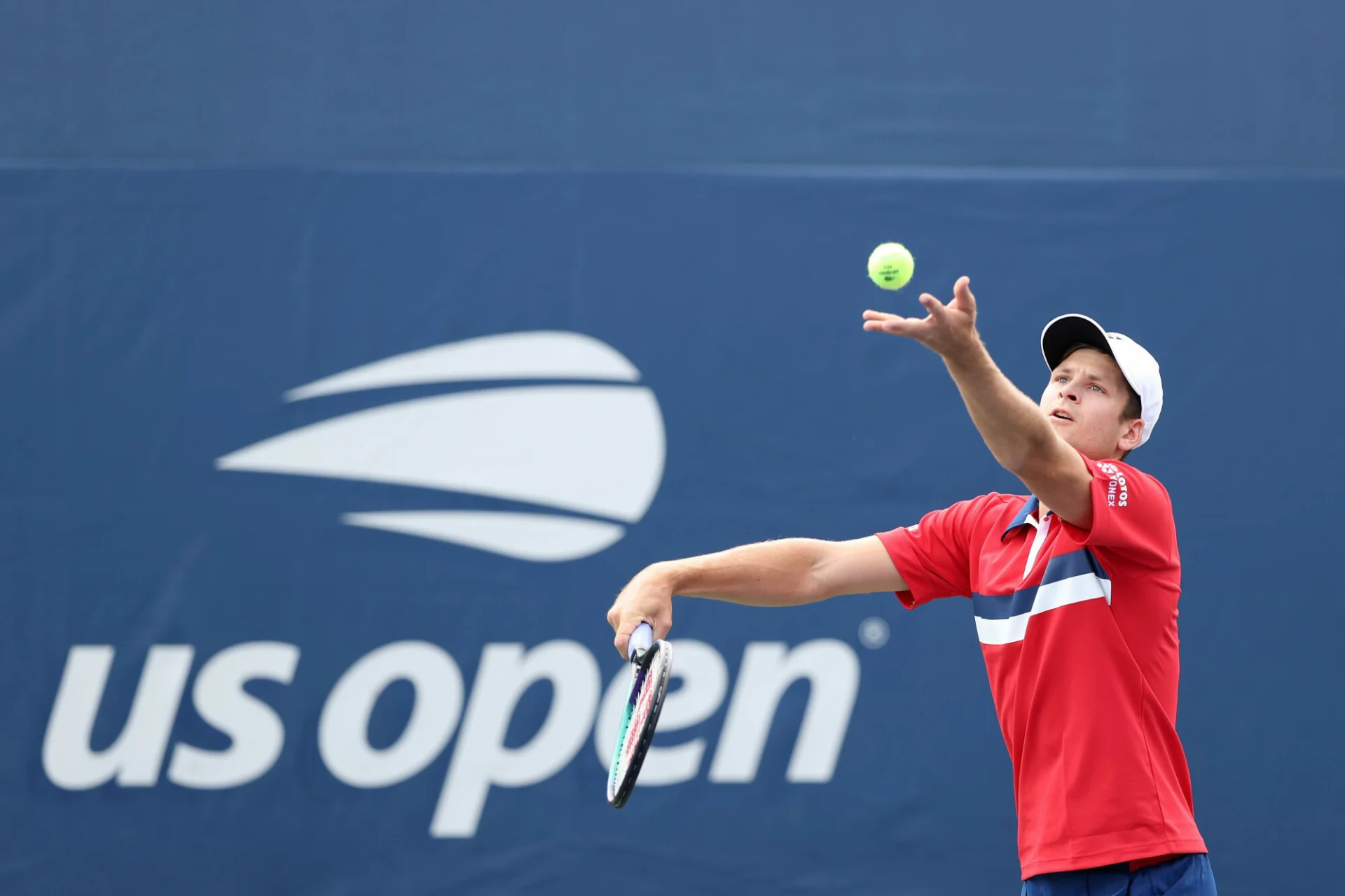 Hubert Hurkacz efektownie zameldował się w drugiej rundzie US Open
