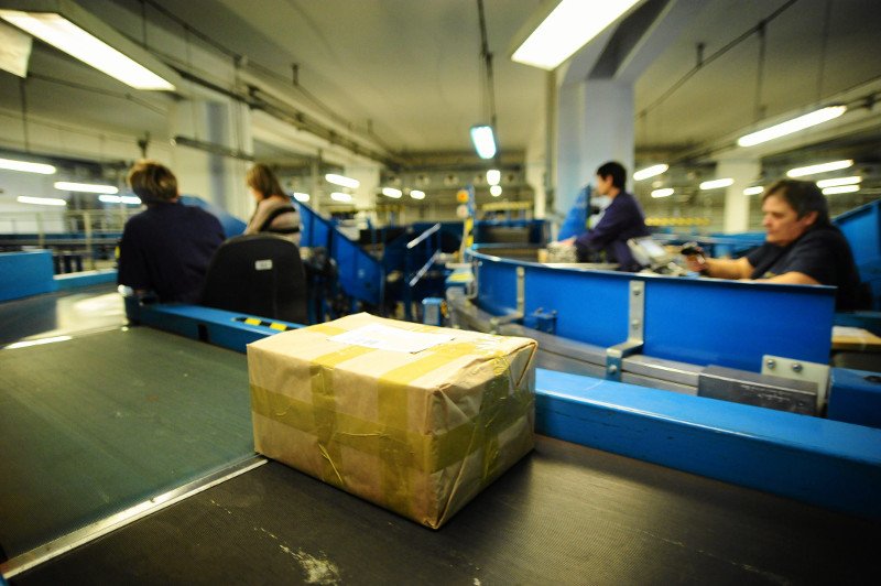 Polscy celnicy zatrzymali ponad 250 przesyłek z AliExpress.