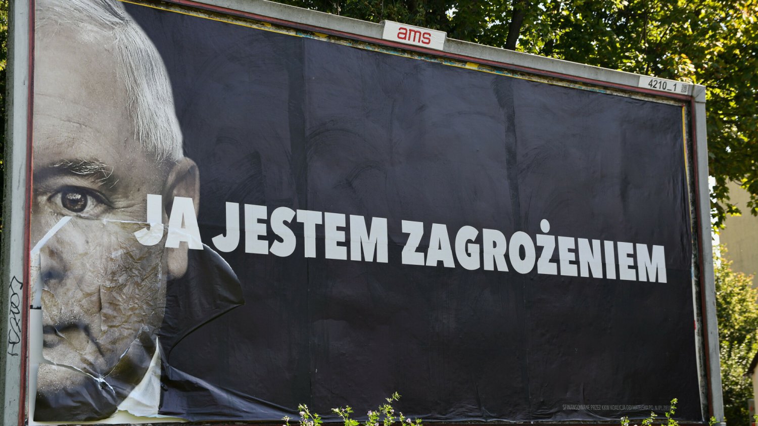 Tegoroczna kampania jest oceniana przez ekspertów oraz społeczeństwo jako wyjątkowo brutalna. Czy przyzwyczailiśmy się do takich standardów?