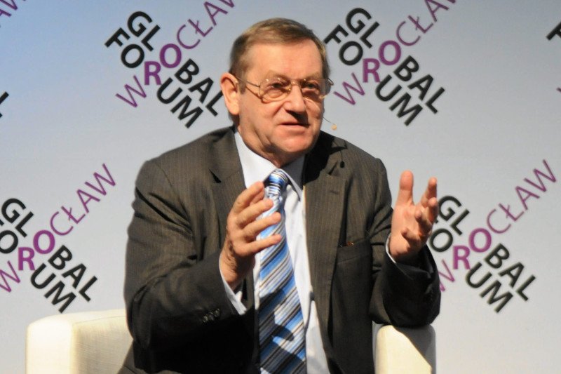 Norman Davies ostro o nerwicy, w którą wprawia go Kaczyński. "Marionetkowi prezydent i premier tańczą, jak chce góra"