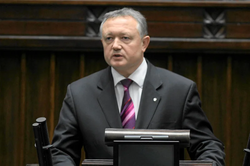 To była ostra wymiana zdań na lotnisku.