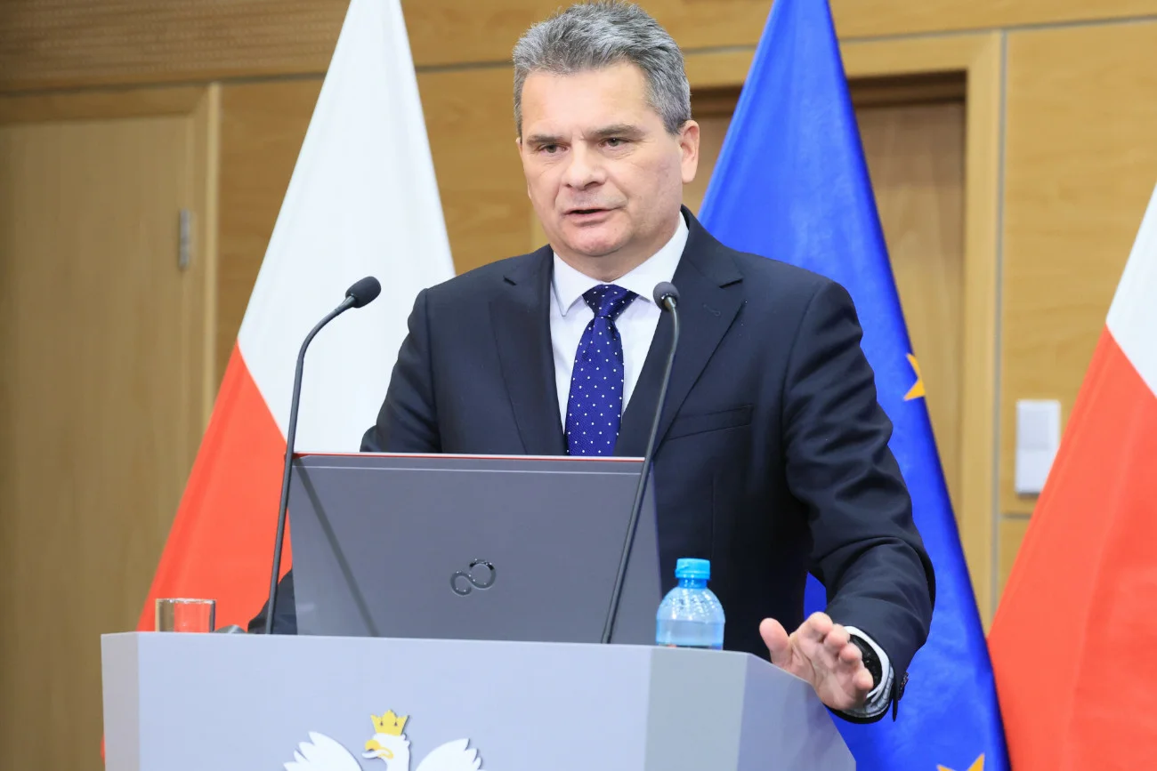 Nie tylko "dwie wieże Kaczyńskiego". Prokuratura bierze pod lupę śledztwa za czasów PiS Prokuratura Krakowa bierze pod lupę śledztwa PiS. Pokazali obszerny raport