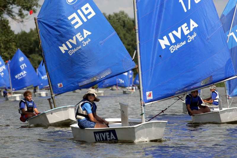 Wkrótce regaty w ramach programu Błękitne Żagle mogą przejść do historii.