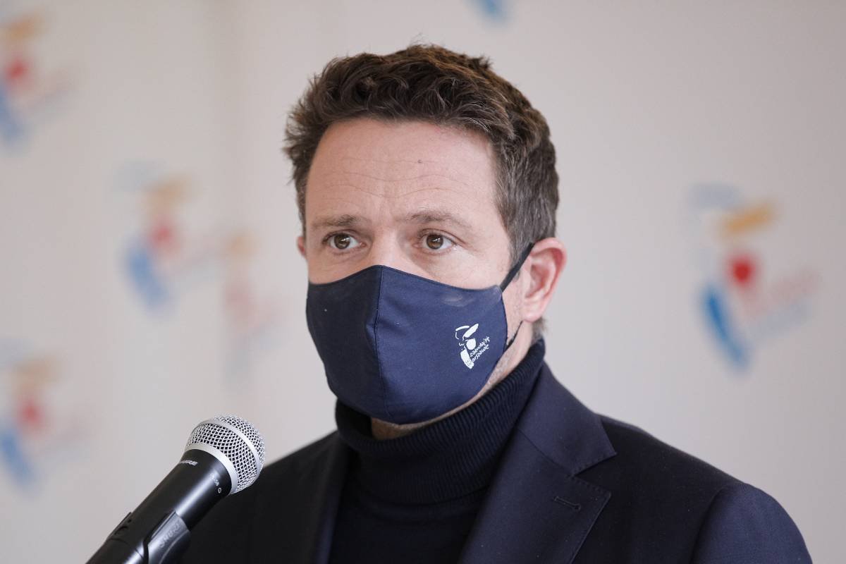 Rafał Trzaskowski zadeklarował, że Warszawa pomoże w transporcie chorych na covid-19 do szpitala tymczasowego na Stadionie Narodowym.