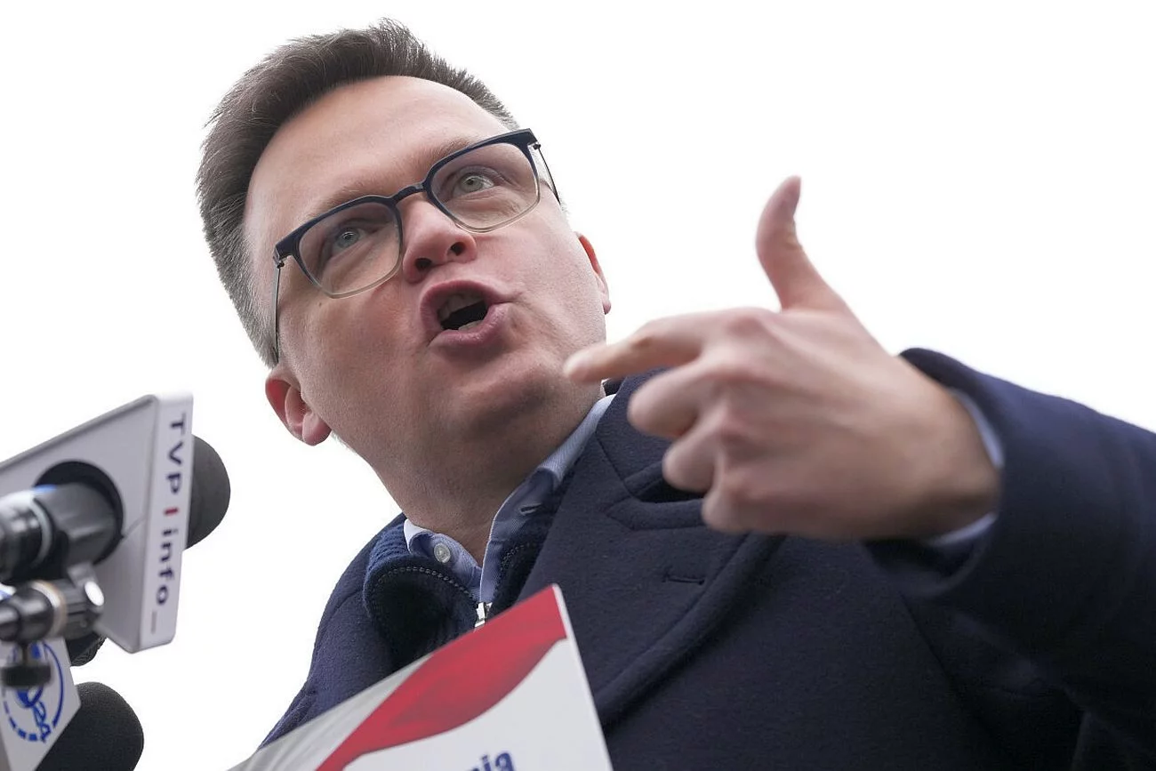 Marszałek Hołownia chce badać posłów alkomatem Marszałek Hołownia chce badać posłów alkomatem