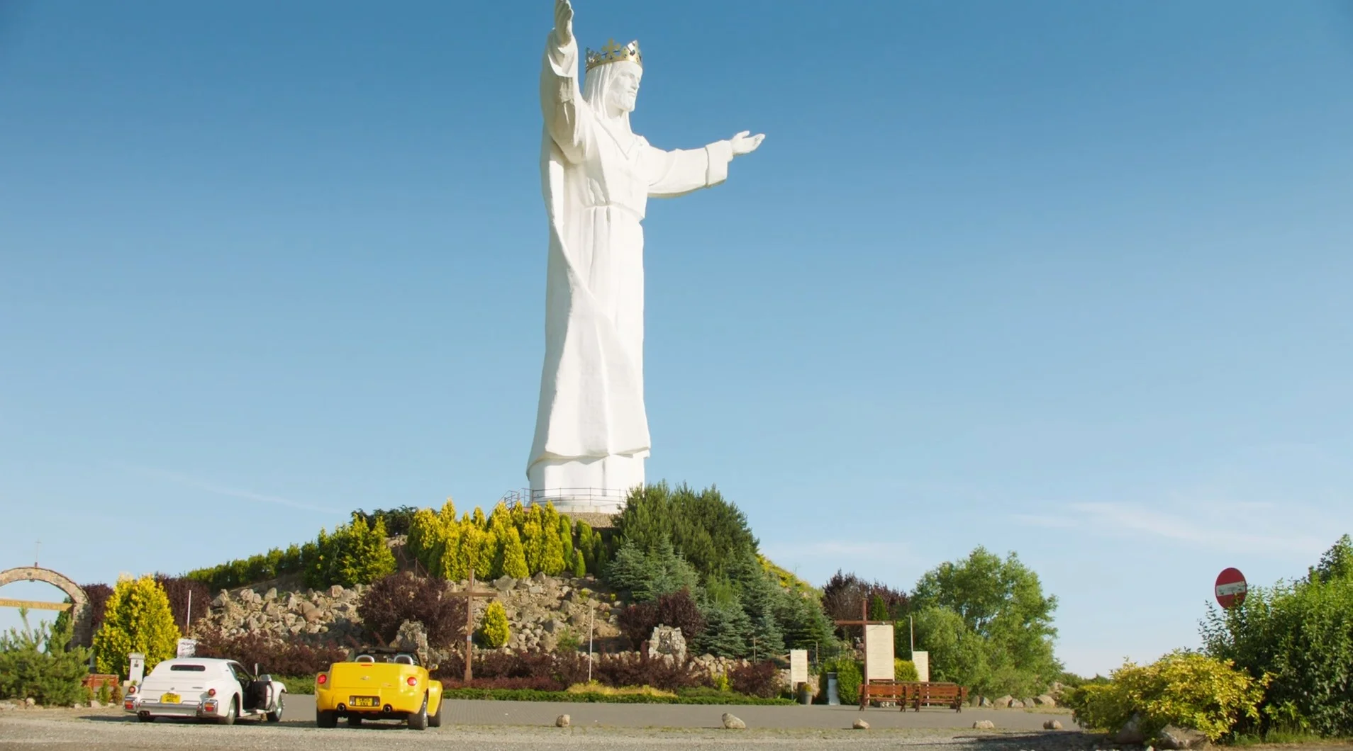the grand tour polska świebodzin muzeum figur żagań amazon prime video