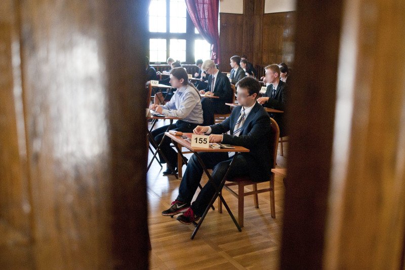 Próbne matury do pobrania w internecie. Miały być w "głębokim ukryciu"