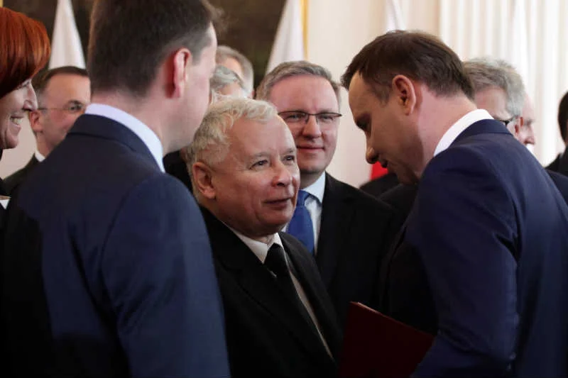 "Fakt": Doszło do kolejnego nocnego spotkania Duda-Kaczyński.