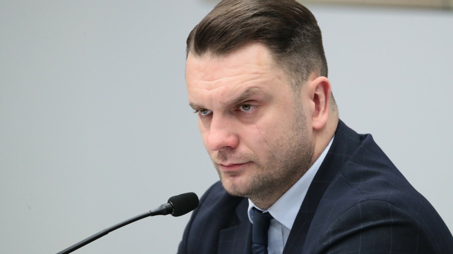 Krzysztof Brejza komentuje konferencję prasową Łukasza Mejzy.