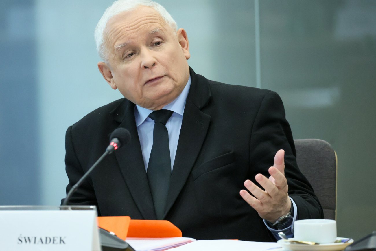 Sondaż Opinia24. PiS dogania KO, na 3. miejscu Konfederacja