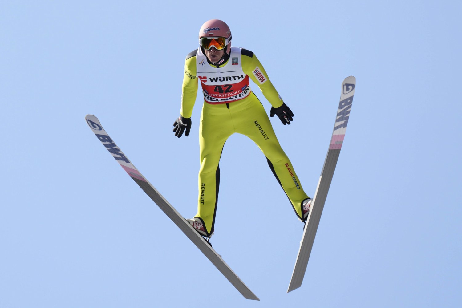 Dawid Kubacki zajął piąte miejsce w kwalifikacjach do konkursu w Planicy, Kamil Stoch był czwarty